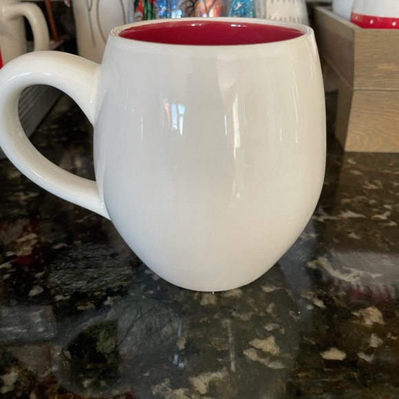 Rae Dunn Holiday Mug Set - Picture 9 of 13